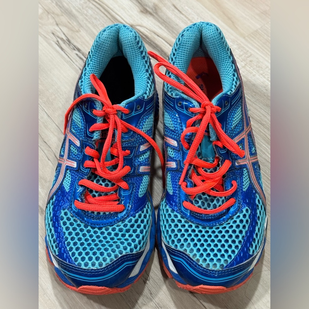 Asics Womens Gel Cumulus 15 T3C5N Blue
Running Shoes Lace Up Low Top Size 6.5